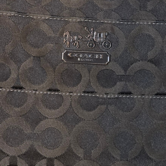 COACH Signature Brown Crossbody Bag with Pink Lining – Adjustable Strap - Picture 3 of 8